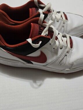 Nike White, Red & Black Low-Top Sneakers 7y